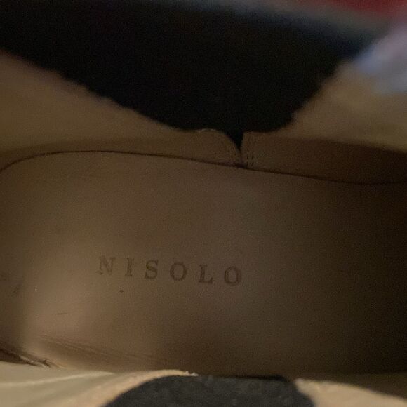 Nisolo Eva Everyday Chelsea Boot size 9 - Picture 4 of 11